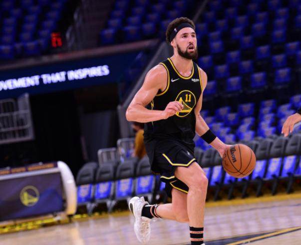 kaiyun-汤普森存在圣诞前复出可能 拉科布：不会让他离开